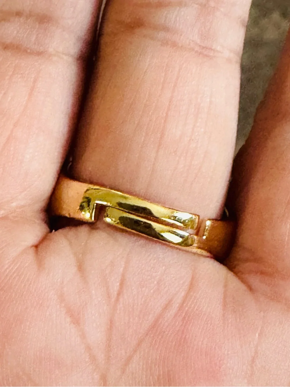18K Gold Plated Eagle Emblem Ring with Black Enamel and Crystal Halo. Adjustable